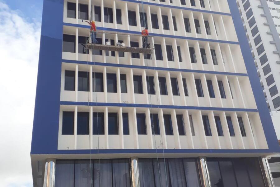 Durante el trabajo - Universidad Columbus