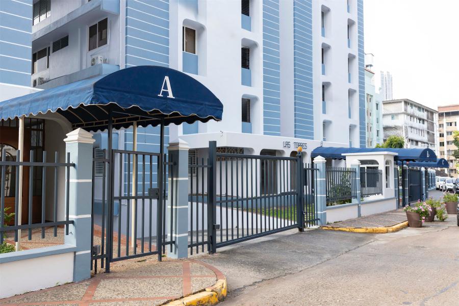 Frente - PH Las Torres